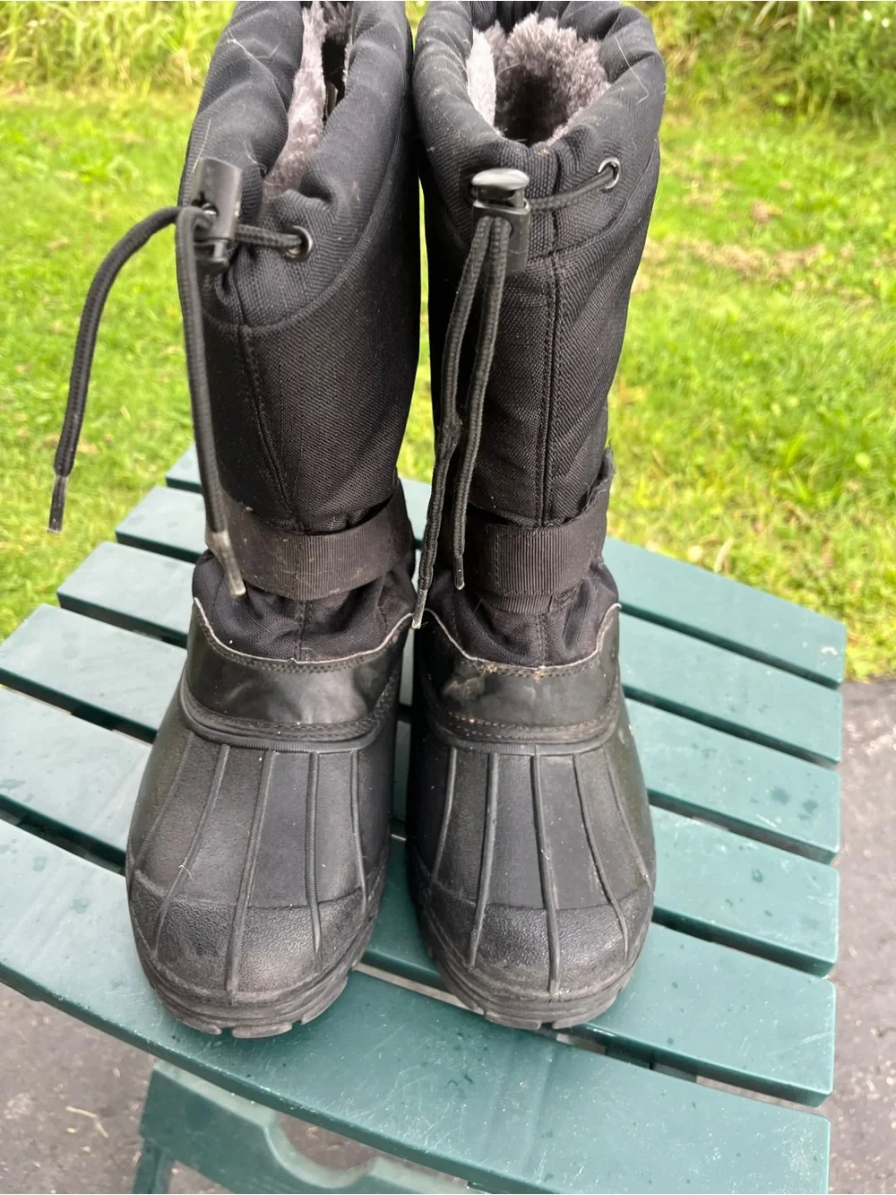 Kamik boys size 7 winter boots